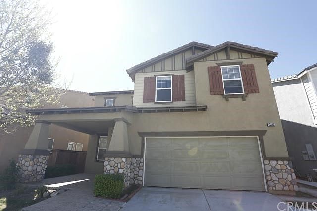 Front view with Front Patio