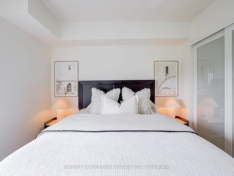 97 Lawton Blvd #601 — Photo 20