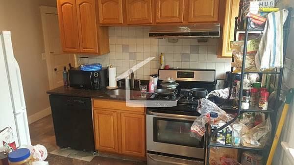 2nd image of 66 Quint Ave #_001