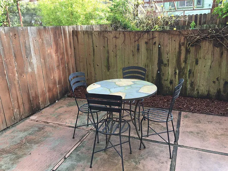 772 8th Ave #2 — Photo 7