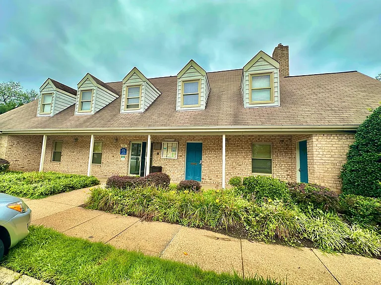 436 N Armistead St #T2 — Photo 24