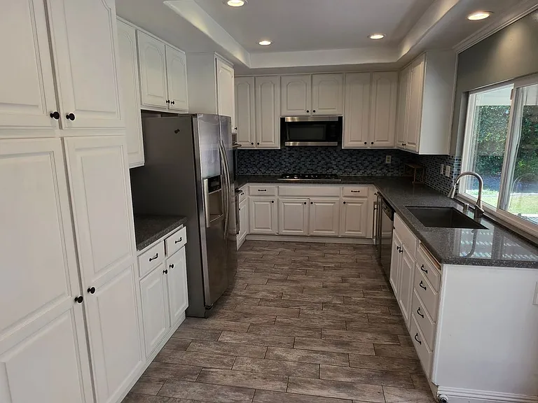 1524 Whitsett Dr — Photo 14