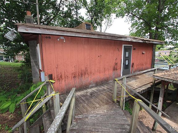 5th image of 9423 Woodleigh Dr
