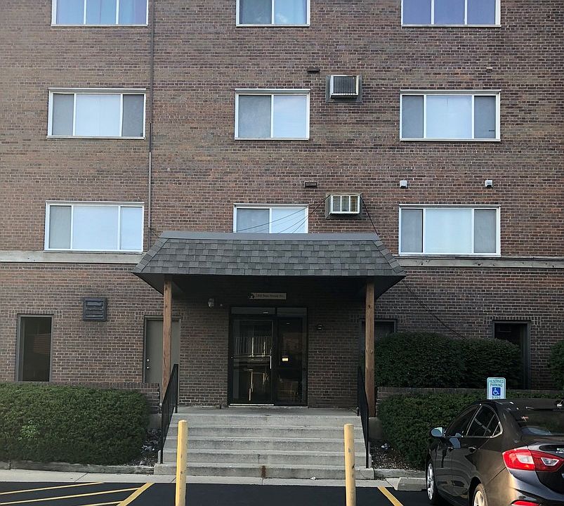 1st image of 2300 Beau Monde Ln #309