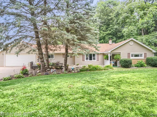 5477 S Sheridan Ave, Durand, MI 48429