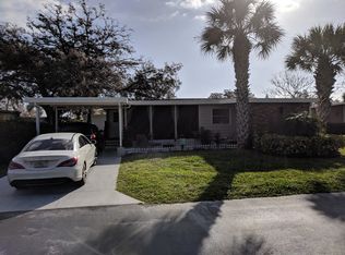 5245 Camelot Dr W, Sarasota, FL 34233