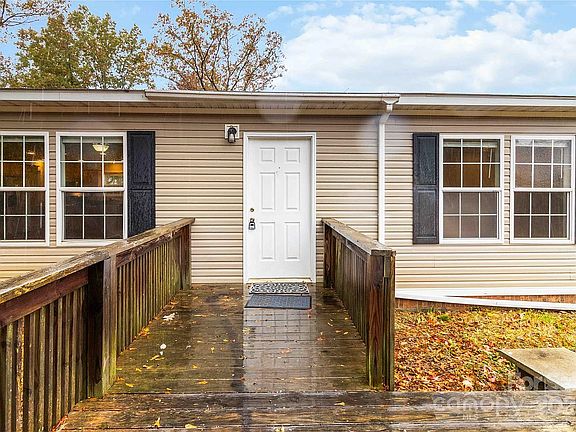 2nd image of 2420A Creekside Dr