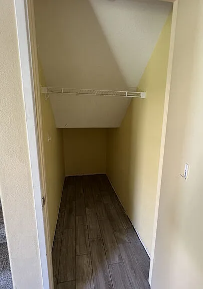 9465 Nickellaus Ct — Photo 4