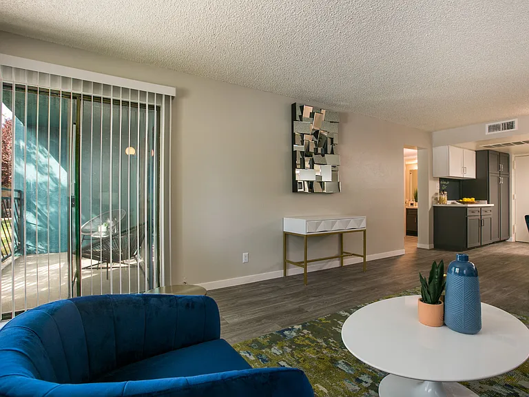 Glo Apartments — Photo 6