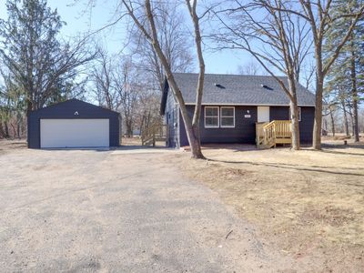 4226 233rd Ave NE, East Bethel, MN, 55005