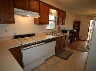 310 Lenora Ln, Webster, NY 14580