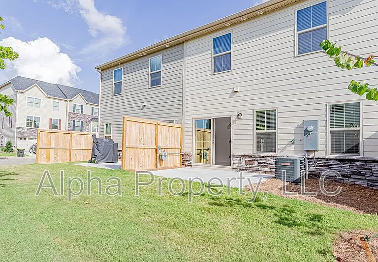 130 Eagle Wood Dr — Photo 23