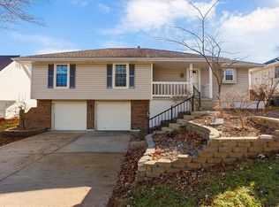 3016 SE 7th St, Blue Springs, MO 64014