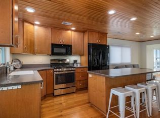 9034 Dexter Pinckney Rd, Pinckney, MI 48169