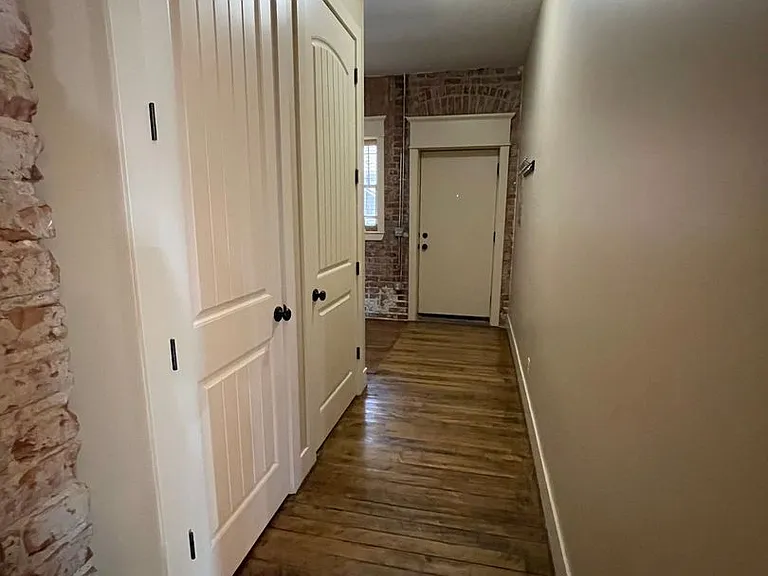 2934 Leavenworth St — Photo 121