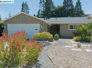 10715 Cotter St, Oakland, CA