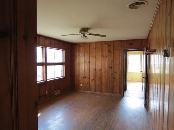 Den/Family Room