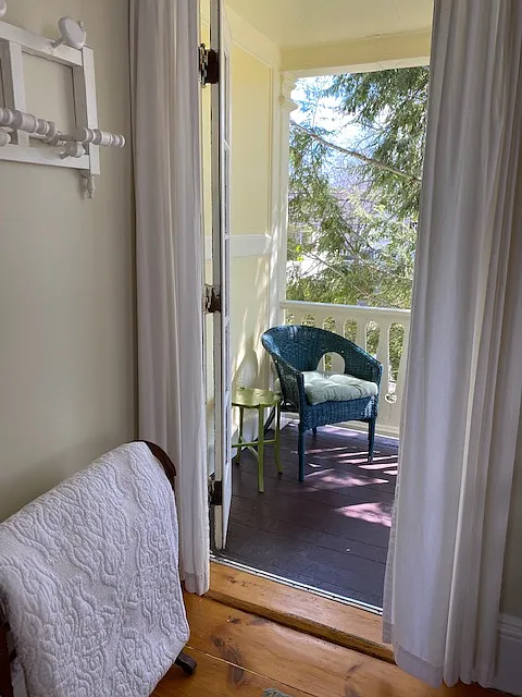 1 bed, 1000 sqft, $2,000 — Photo 2