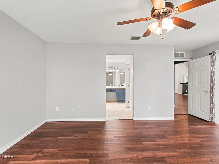211 Biltmore Pl — Photo 20