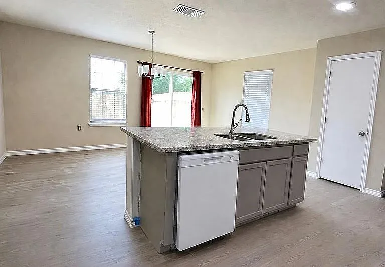 5211 Viewpoint Dr #A — Photo 5