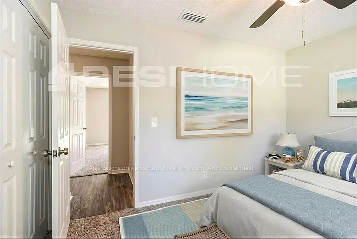 1258 Palm Dr — Photo 12