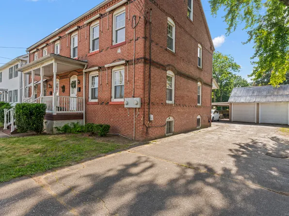 28 Chestnut Street, Windsor Locks, CT 06096
