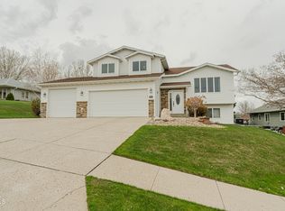 1904 Bruley Rd NW, Mandan, ND 58554