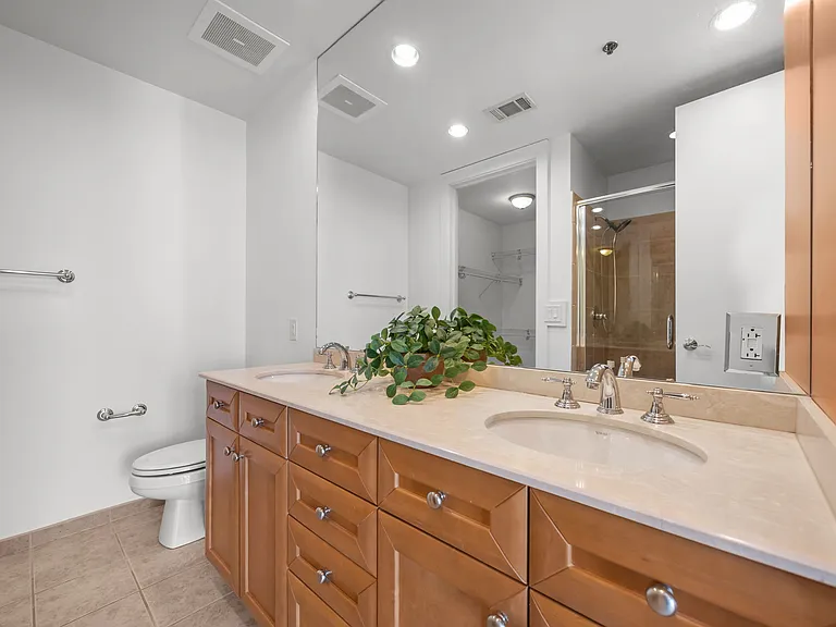 618 N Boylan Ave #702 — Photo 30