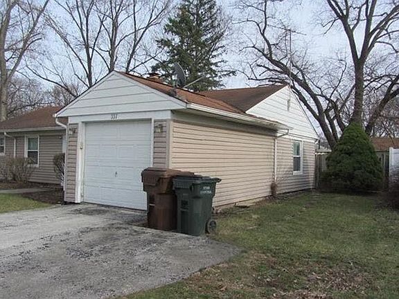 2nd image of 337 Shabbona Dr