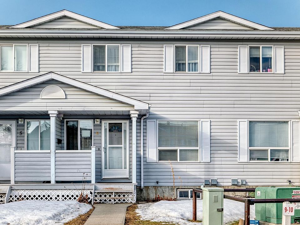 1st image of 1580 Millwoods Rd E #6