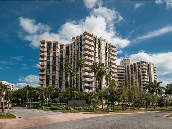 4th image of 1111 Crandon Blvd APT B805