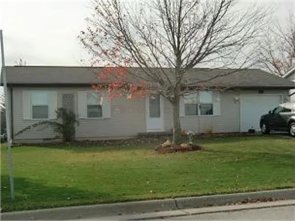 1104 W Wate St, Wilton, IA 52778