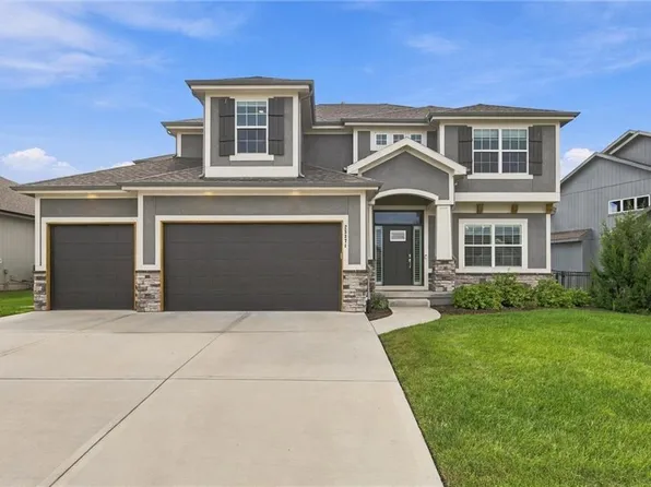 25371 W 146th St, Olathe, KS 66061