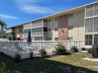 3751 S School Ave APT 19, Sarasota, FL 34239