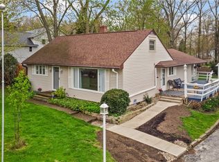 146 Avon Point Ave, Avon Lake, OH 44012