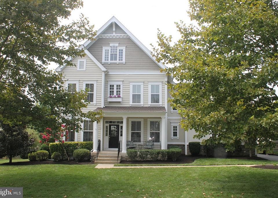 1st image of 4062 Von Neuman Cir