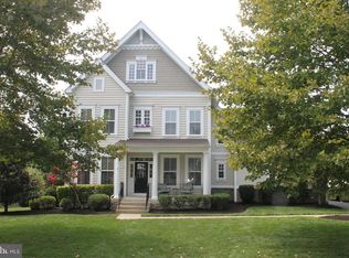 4062 Von Neuman Cir, Warrenton, VA 20187