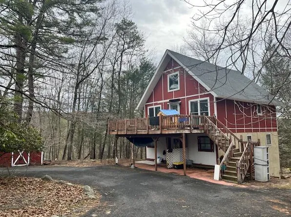 119 Circle Ct, East Stroudsburg, PA 18302