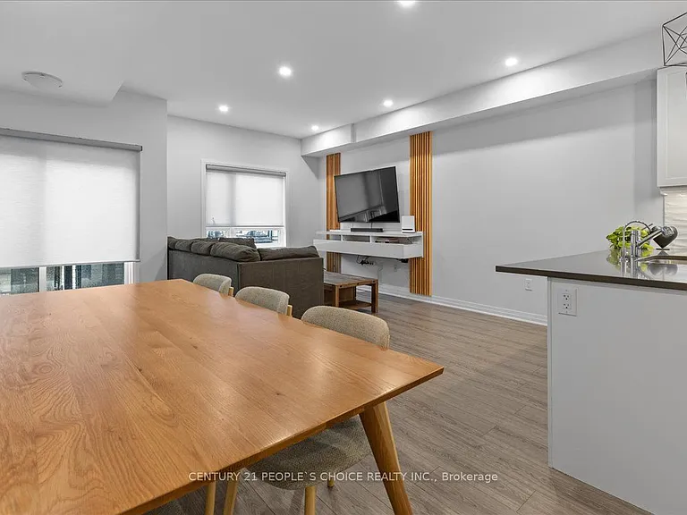 51 Sparrow Ave #56 — Photo 7