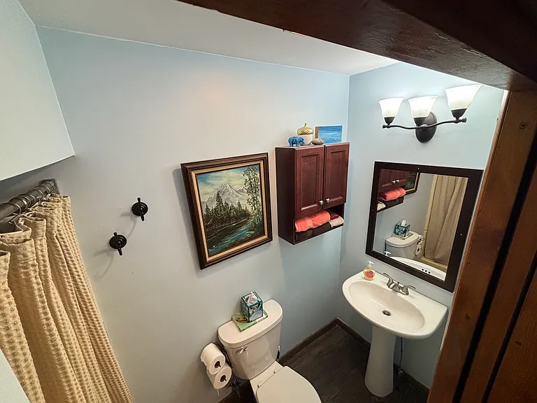 308 Waldo St — Photo 13