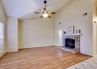 3 bed, 2.5 bath, 1712 sqft, $2,450 — Photo 4