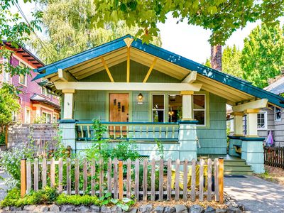 3577 SE Woodward St, Portland, OR, 97202