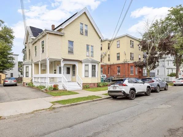 20 Beacon Hill Ave, Lynn, MA 01902