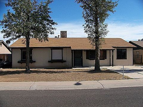 1st image of 6109 W Vernon Ave