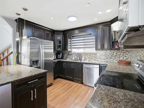 65 N Falmere Way NE, Calgary, AB T3J 2Y7