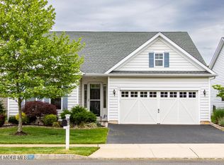 55 Independence Dr, Monroe Township, NJ 08831