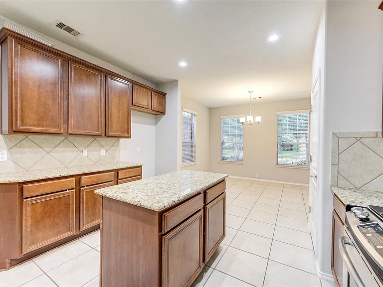9503 Herons Grove Ln — Photo 8