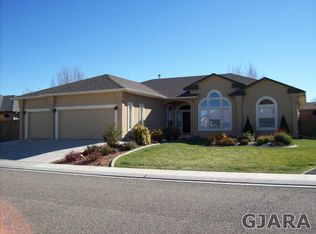 2157 Village View Ct, Grand Junction, CO 81507