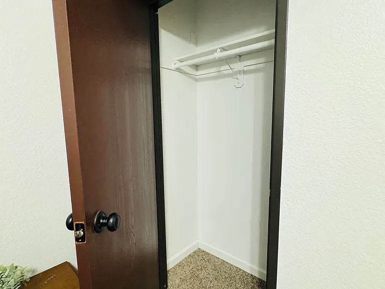 320B Lee Ave #113 — Photo 9