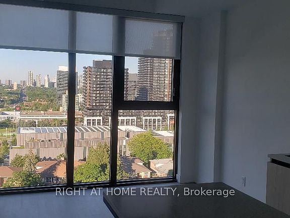 4th image of 699 Sheppard Ave E #1101